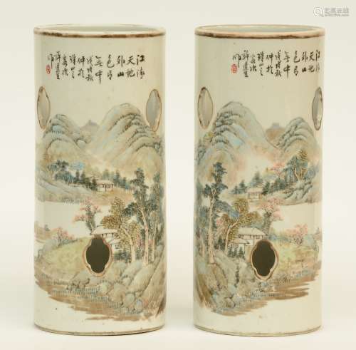 A pair of Chinese hat stands, polychrome decorated with a landscape, marked, H 29 - Diameter 12,5 cm