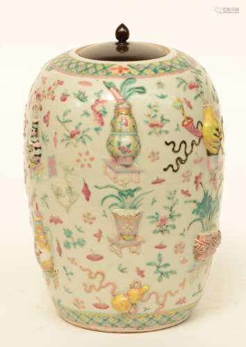 A 19thC Chinese famille rose ginger pot and cover, relief moulded with a variety of antique objects and flower branches, H 32,5 cm (chips on the rim, wooden cover not original)