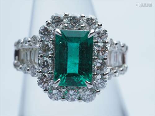 Emerald Diamond Ring