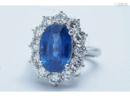 Sapphire Diamond Ring