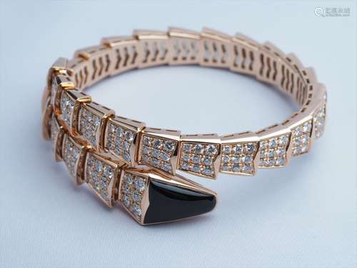 BVLGARIBlack Chalcedony Diamond Bangle