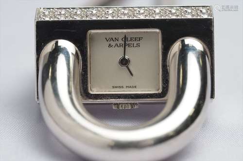 Van Cleef & Arpels Cadenas Sertie