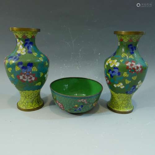 PAIR ANTIQUE CHINESE CLOISONNE VASE & BOWL, REPUBLIC PERIOD