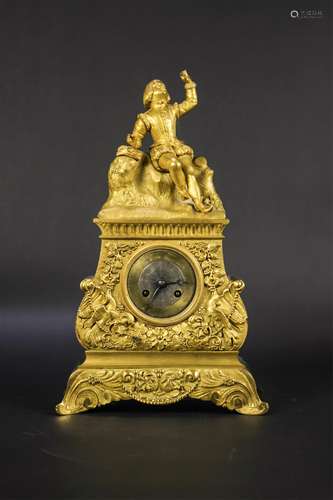 18TH CENTURY GILT BRONZE CLOCK