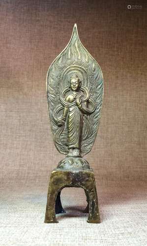 CHINESE BRONZE FIGURE OF BUDDHA