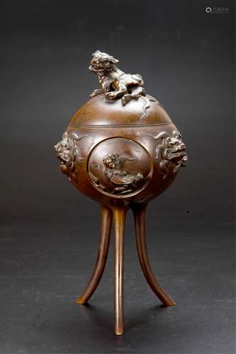 CHINESE BRONZE TRIPOD FOOLION CENSER