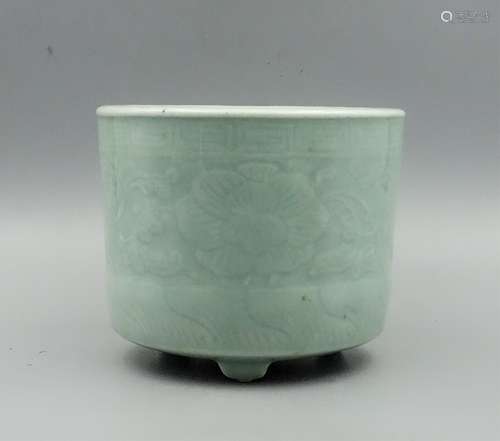 CHINESE CELADON GLAZED TRIPOD CENSER