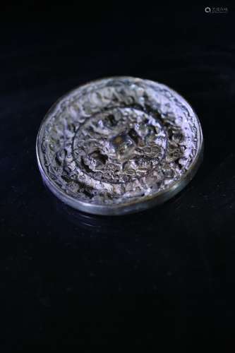 铜海兽葡萄镜