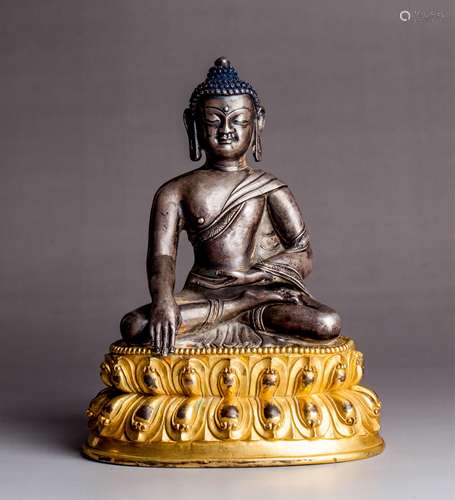 CHINESE GILT BRONZE FIGURE OF SHAKYAMUNI