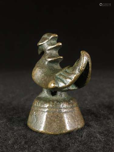 GROUP OF 2 CHINESE BRONZE DUCKS