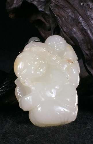 CHINESE JADE CARVED BOY TOGGLE