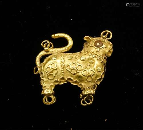 CHINESE PURE GOLD BEAST CHARM