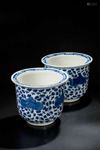 PAIR OF CHINESE BLUE WHITE PORCELAIN PLANTERS