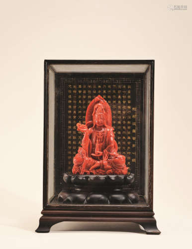 清末 红珊瑚雕观世音菩萨坐像