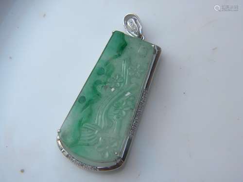 18K Gold Diamond Green Jadeite Pendant