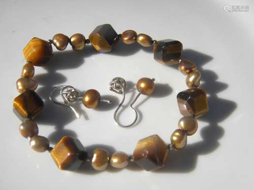 Vintage Tiger Eye Bracelet and pearl Earring Set