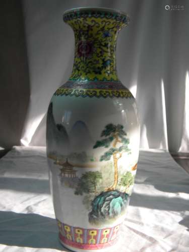 Vintage Famille Rose Chinese Beauty Vase