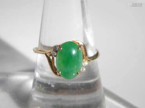 18K Gold Diamond Natural Green Jadeite Ring