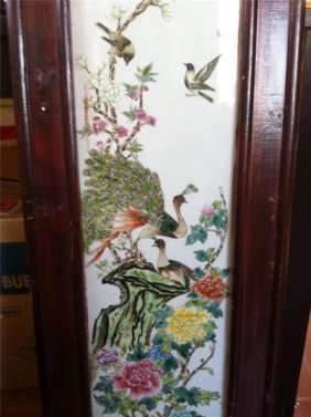 CHINESE ENAMEL FENCAI PORCELAIN PEECOCK WOOD PANEL