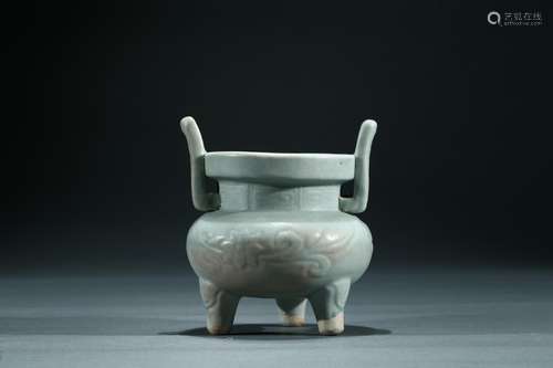 A longquan celadon glazed tripod censer