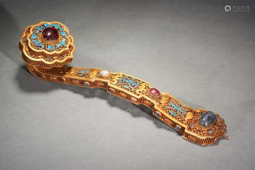 A gilt bronze wire gems and kingfisher feather inlaid ruyi scepter