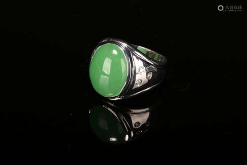 A 18K platinum jadeite jade diamond ring