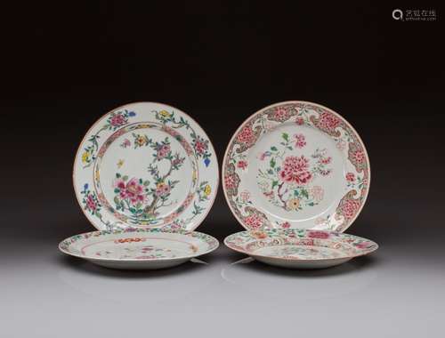 FOUR CHINESE EXPORT FAMILLE ROSE PORCELAIN PLATES