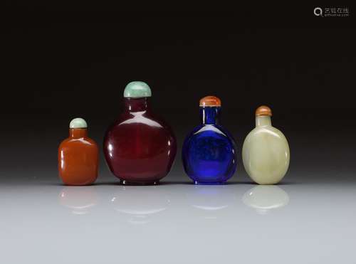 FOUR PEKING GLASS SNUFF BOTTLES