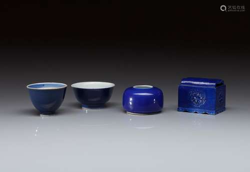 FOUR BLUE MONOCHROME GLAZED PORCELAIN ITEMS