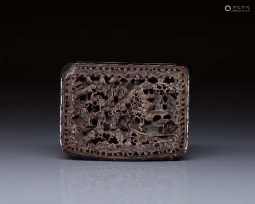 CHINESE TORTOISE SHELL CARVED SNUFF BOX