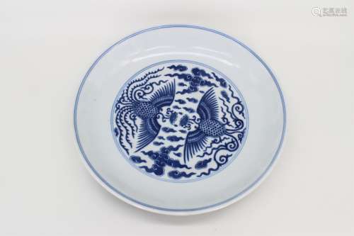 CHINESE BLUE AND WHITE PHOENIX PORCELAIN PLATE