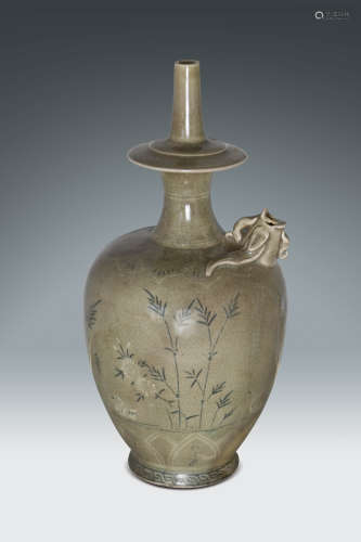 19世紀·高麗青釉花卉紋獸嘴執壺