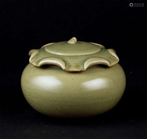 金代（1115-1234） 耀州窑荷叶盖罐