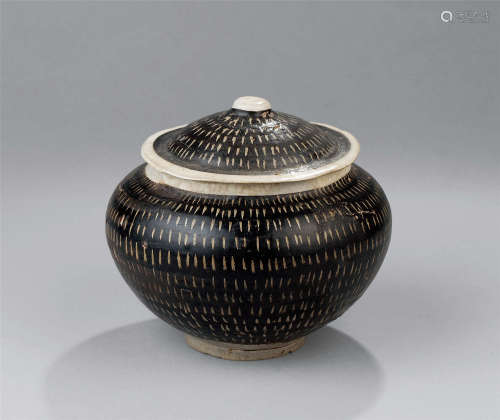 宋代（960-1279） 磁州窑跳刀纹罐