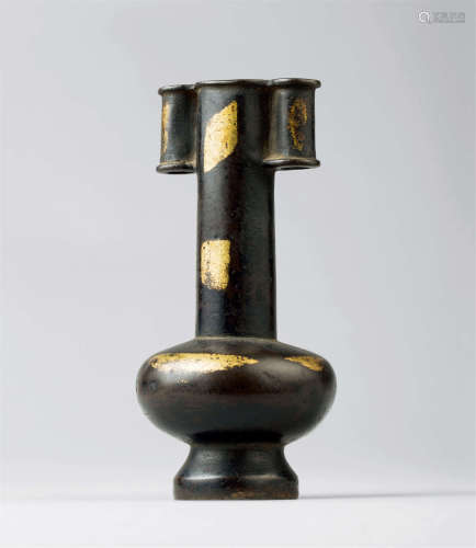 宋代（960-1279） 铜贴金双耳小花插