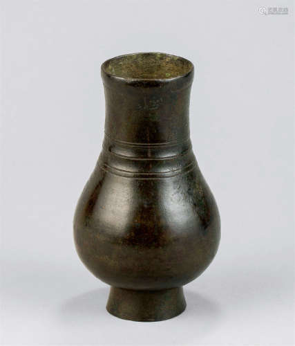 宋代（960-1279） 铜旋纹花插