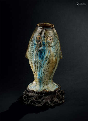 元代-明代（1279-1644） 双鱼形花插