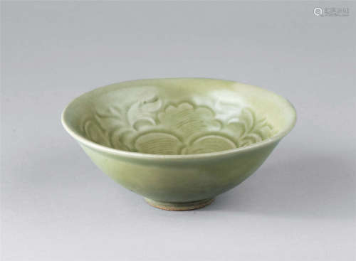 金代（1115-1234） 耀州窑刻花卉纹碗