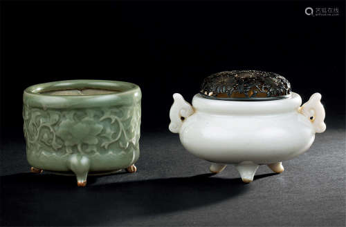 清代（1644-1911） 德化窑白瓷香炉 龙泉窑三足香炉 （二件一组）