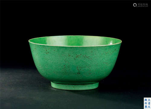 清光绪（1875-1908） 绿釉龙纹碗