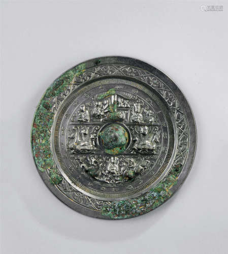 东汉（A.D.25-220） 人物纹铜镜