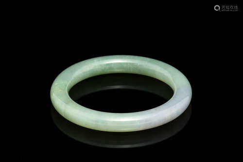 Jadeite round bangle with AIGL report