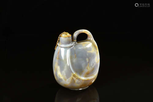 Agate carved small container with lid