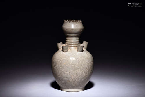 YUE WARE CARVED 'FLOWERS' BOTTLE VASE