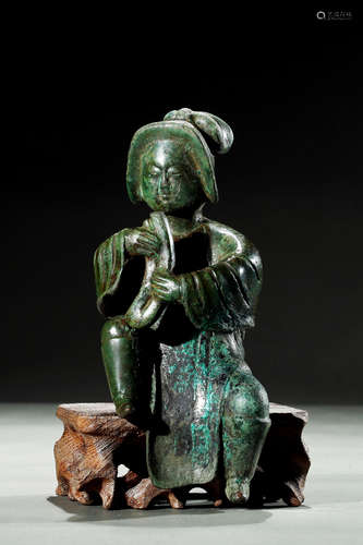 Archaic bronze 'Musician' figure