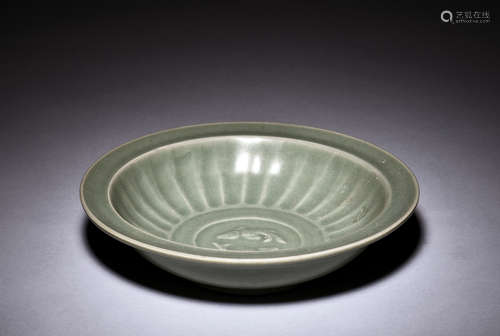 LONGQUAN WARE 'FISH' DISH