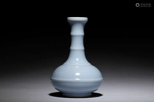 AN ELEGANT SKY BLUE VASE