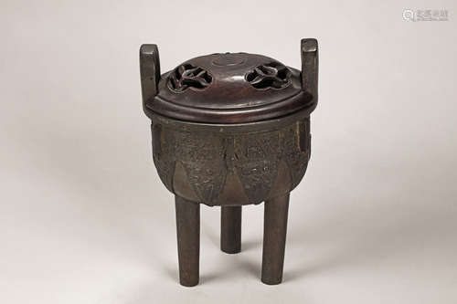 Iron cast archaic style tripod censer