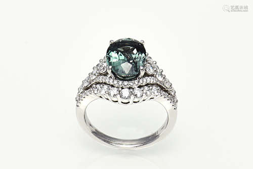 3.95 CARATS ALEXANDRITE AND DIAMOND RING WITH AGTA CERTIFICATE