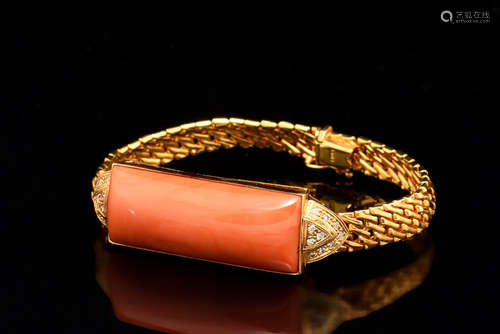 MOMO CORAL AND DIAMOND BRACELET